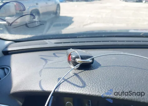 2013 Volkswagen Passat 2.0L Tdi Se z USA, uszkodzony, nr VIN 1VWBN7A39DC022849